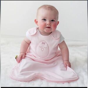 Nested Bean Zen Sack Classic 0.5 tog cotton in soft pink 0-6 months